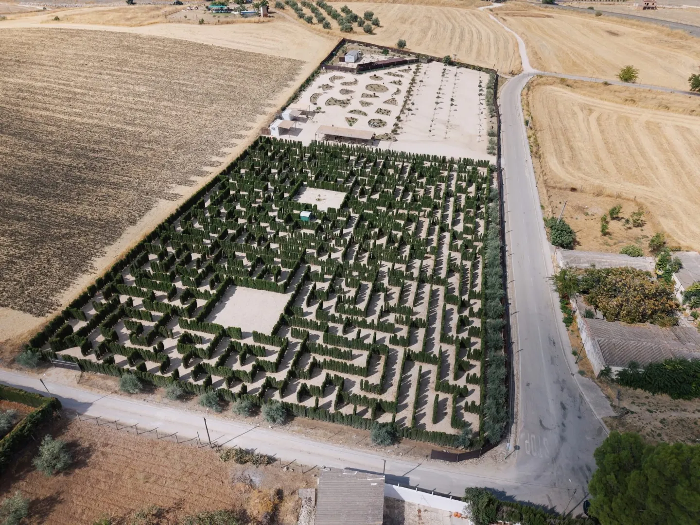 EL LABERINTO DE ARRIATE