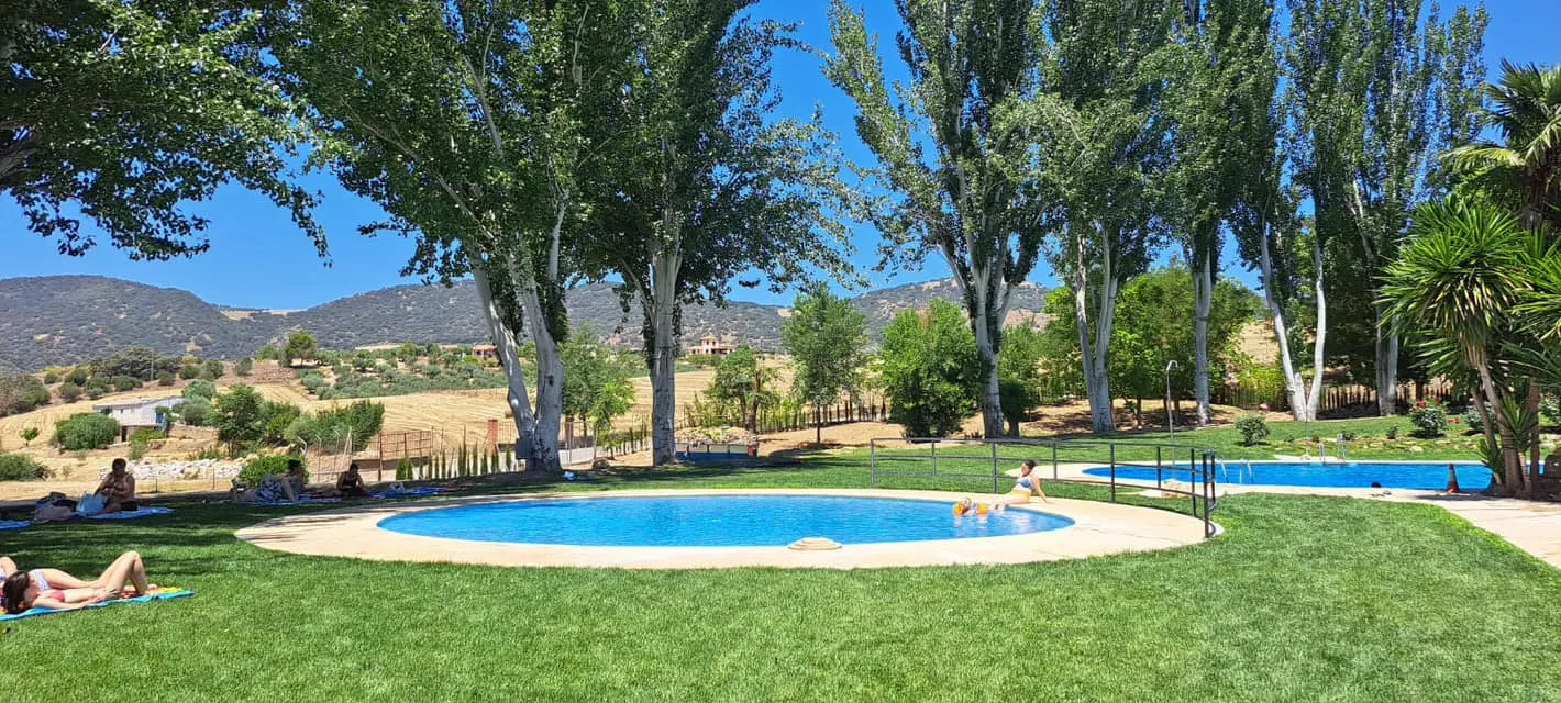 Portada PISCINA MUNICIPAL